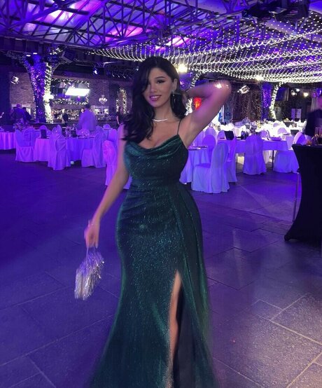 rosemondy exclusive star galleries