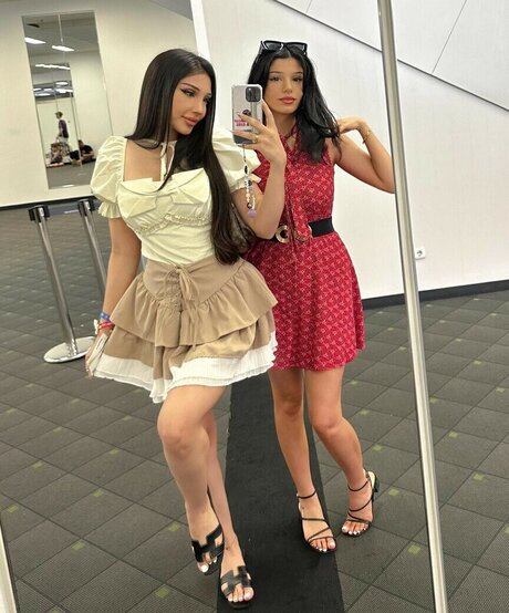 rosemondy pornstar nude pics