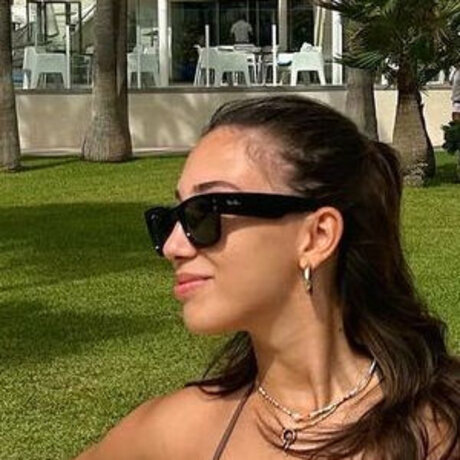 teen ladyboy onlyfans free porn picture