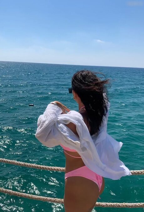 leonaankj model sex photos