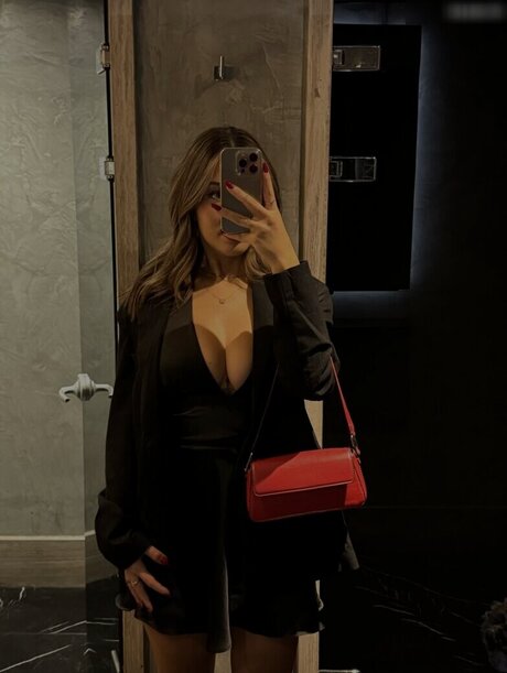 leonaankj best actress photo