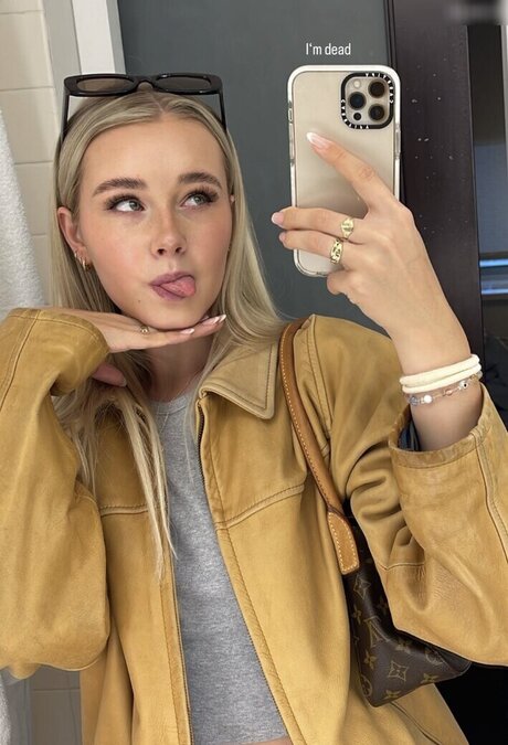 Lili Hamann star exclusive images