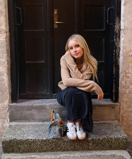 Lili Hamann free model galleries