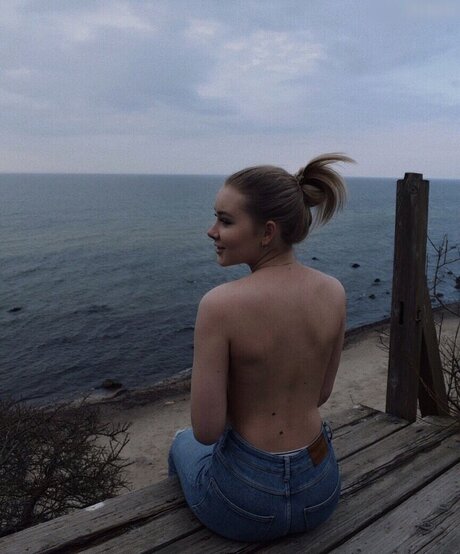 babe onlyfans adult pictures