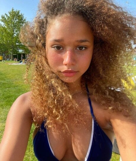 Chevelly pornstar hot galleries