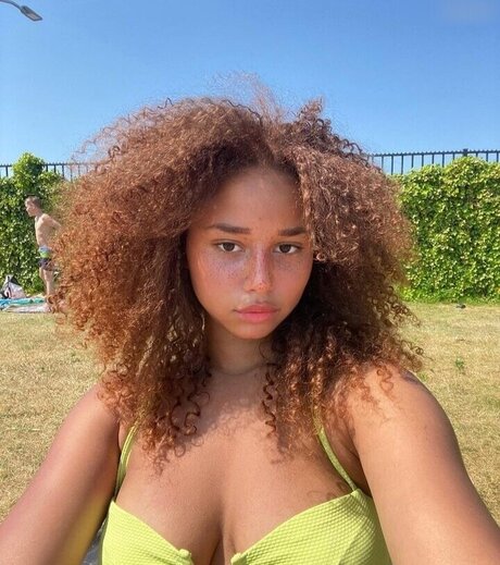 Chevelly model hd archive