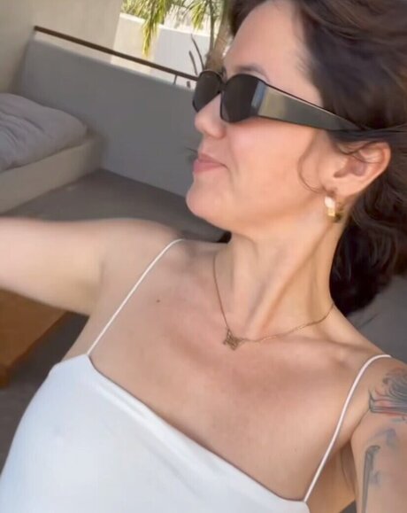 Malwanne pornstar high quality pictures