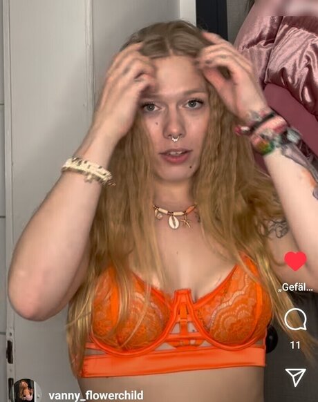 vanny flowerchild art actress img