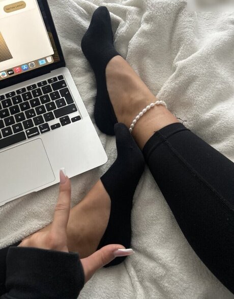 Angelina Amore model porn pic