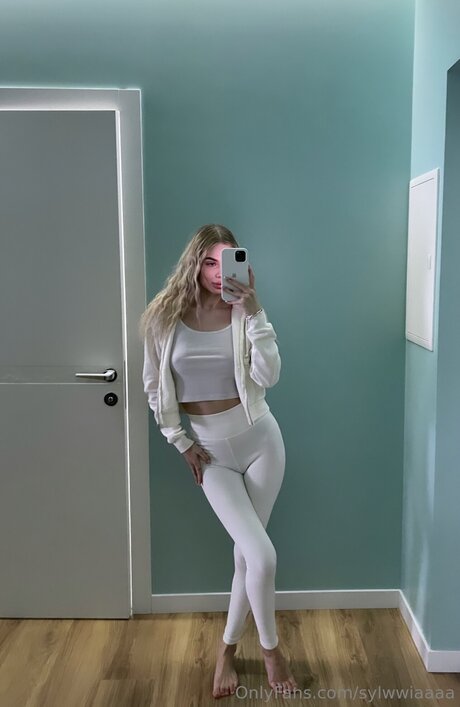 babe onlyfans beautiful xxx archive