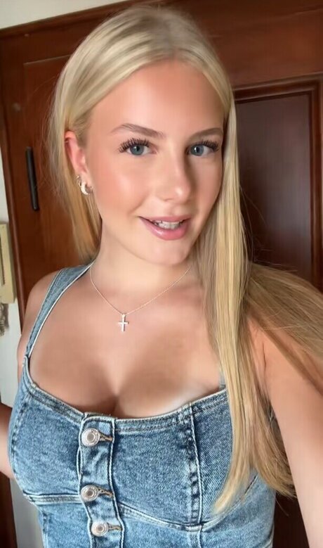 Luisa mnck free pornstar pictures