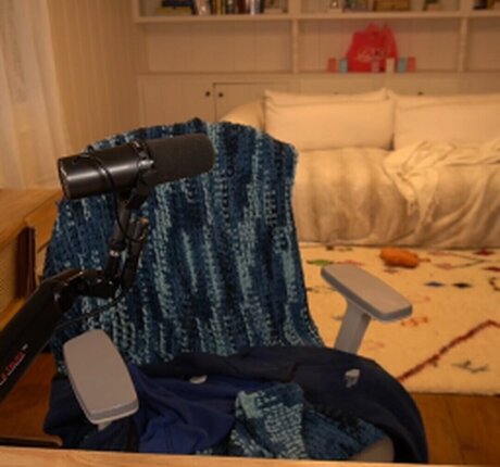 Alexis DeBello pretty model photos