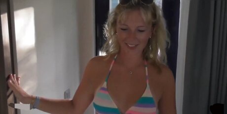 Bunny Diamond model hot photos