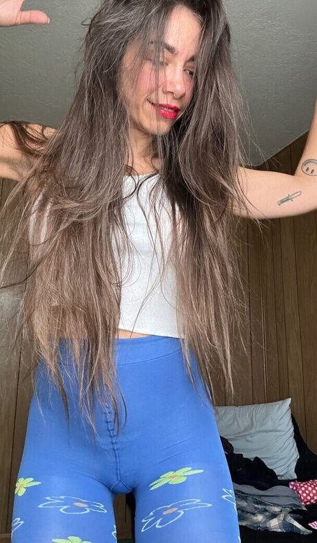 Sophia Paloma beautiful actress picture