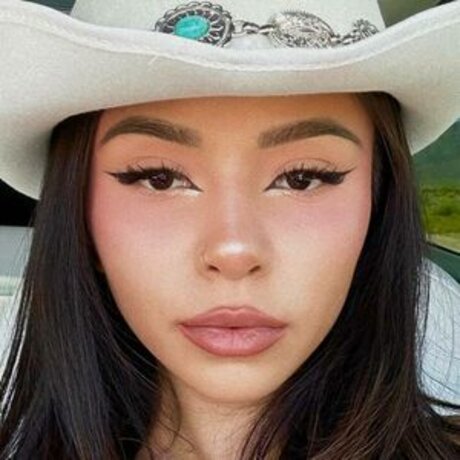 Alyssa Griffith exclusive actress picture