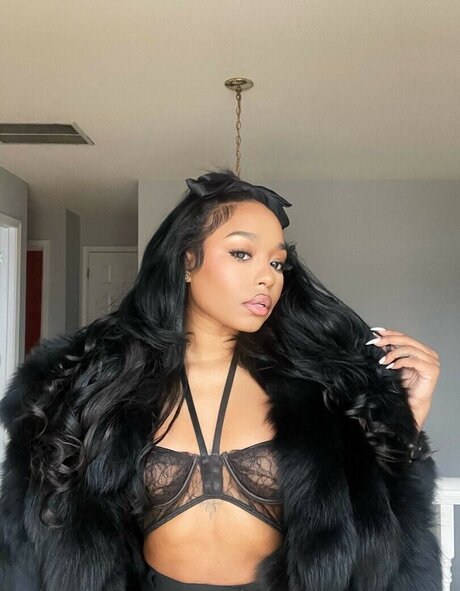 giant tits onlyfans free pictures