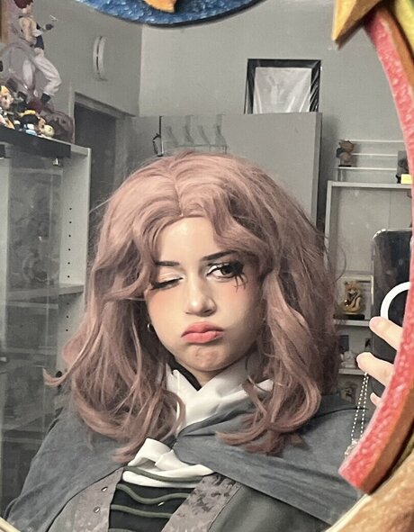 Meerxxxx perfect pornstar pics