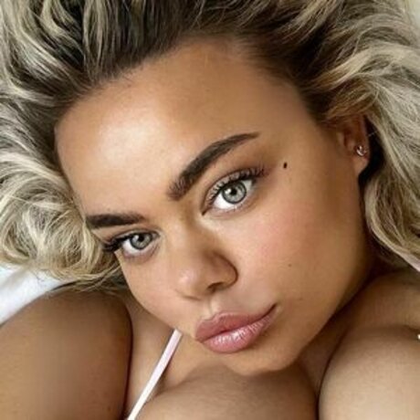 xbunny rosex pornstar pic