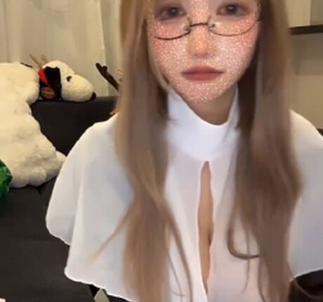 Yumino Rimu sex pornstar picture