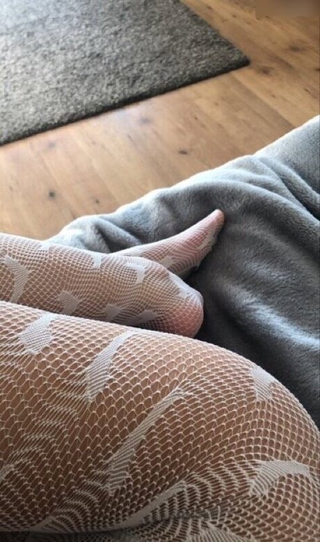 sexy feet onlyfans pornos picture