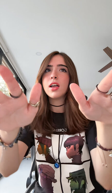 Gabriela Bee pornstar xxx archive