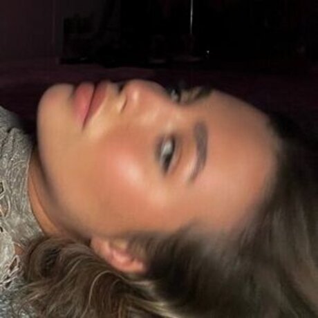 Mercyyy1 model nude picture