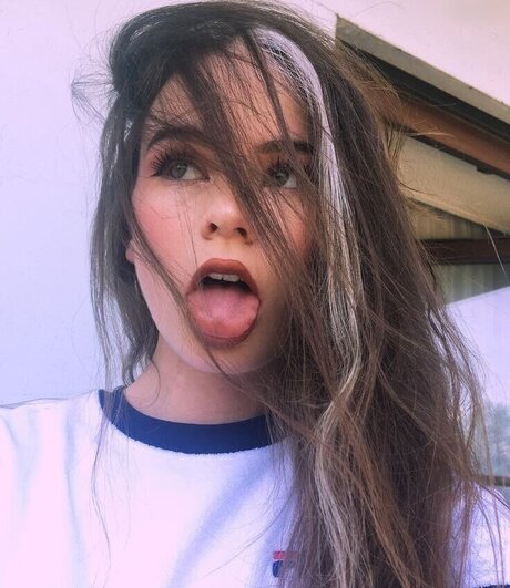 nadinebreaty nice pornstar img