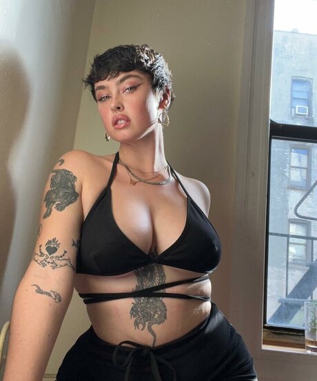 motherbimbo porn star pictures