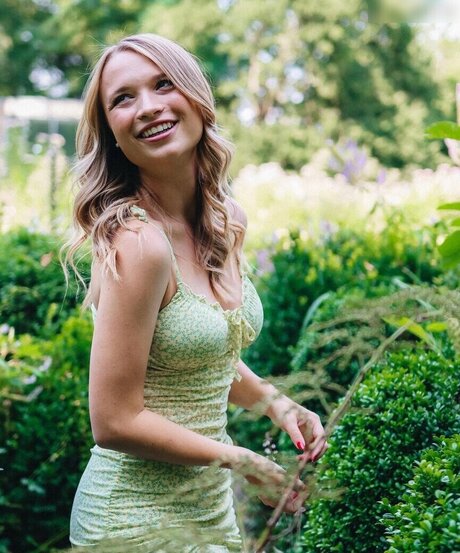 Lisa K ppers model exclusive image