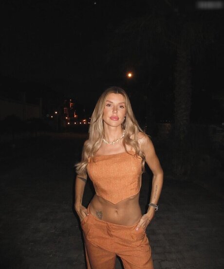 Gerda Lewis star erotic picture