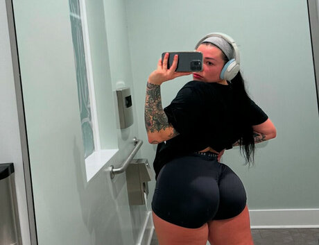 Hopemfnoe high quality pornstar images