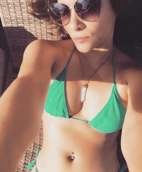 Alisa Reyes model hd picture