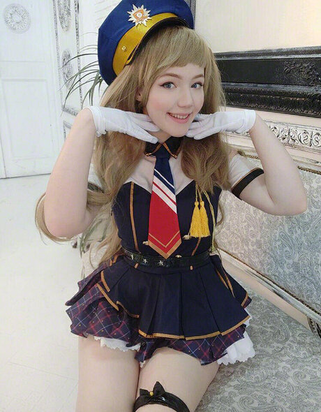 squat riding onlyfans adult photo