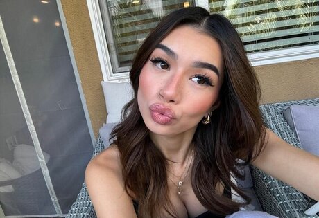 Kaylee Pereira porn star gallery