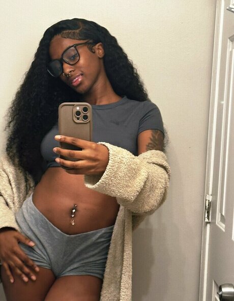 lauryntierre porn star photos