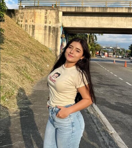 midget nude onlyfans top image