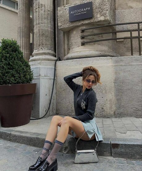 zeybik pornstar hd picture