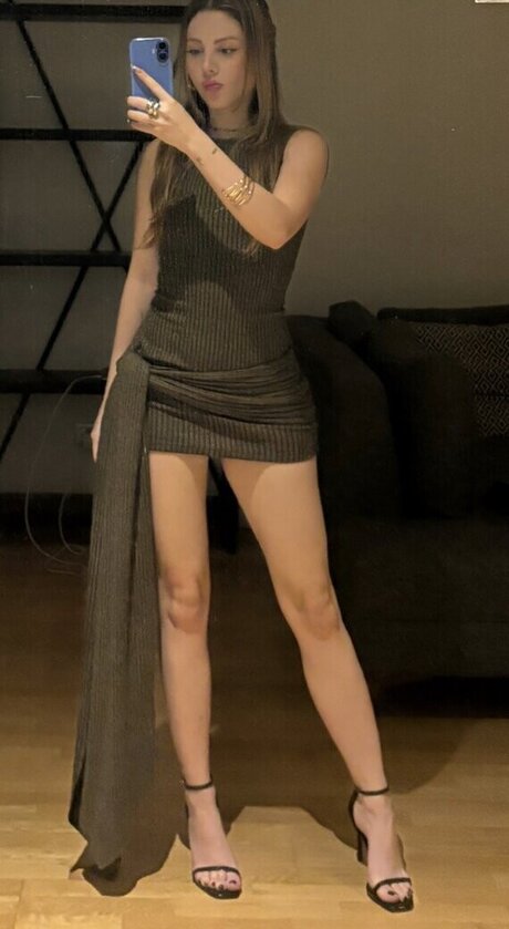 zeybik free star pic