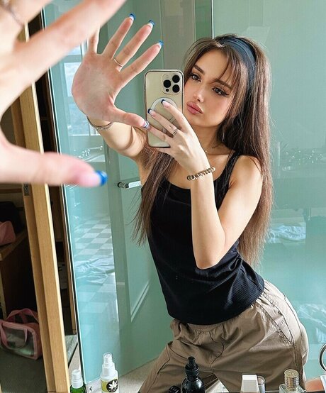 mildixs model nice images