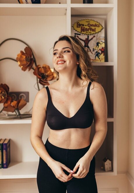 Louise Aubery model exclusive images