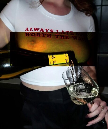 Louise Aubery xxx pornstar image