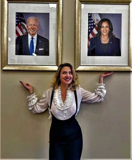 Louise Aubery model xxx image