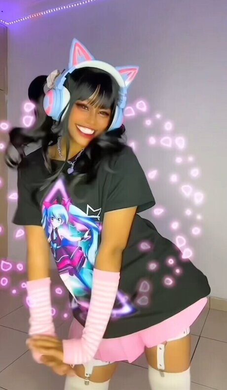 Princess Sachiko naked actress img