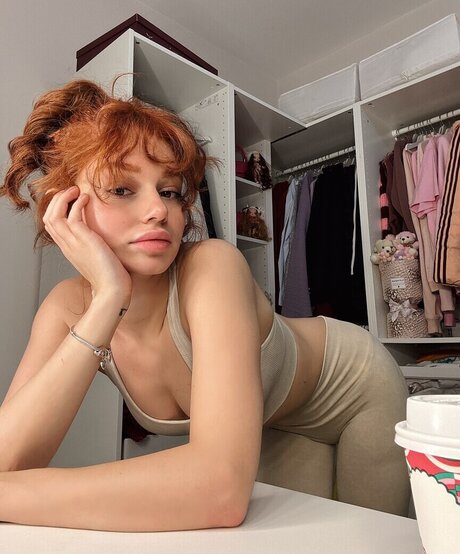 blonde cum onlyfans exclusive img