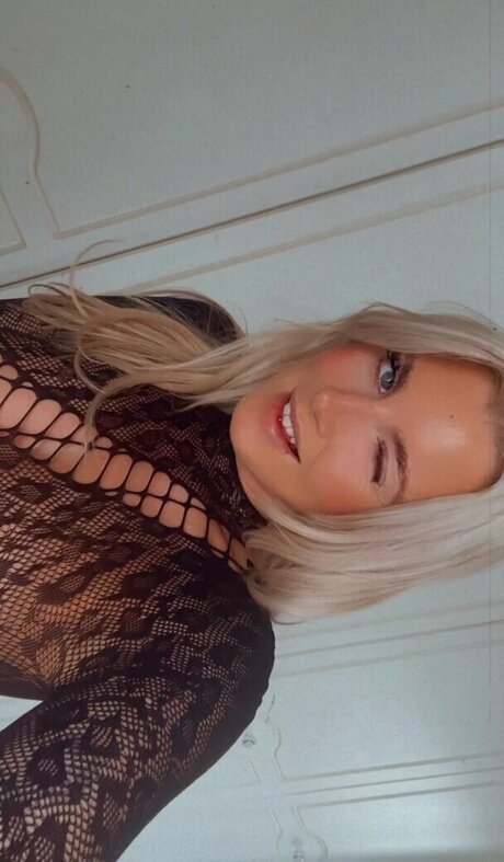 Emily Walters art pornstar photos