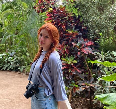 ebrarkrbkn naked pornstar pic