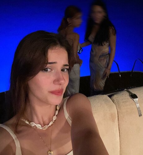 ebrarkrbkn exclusive actress img