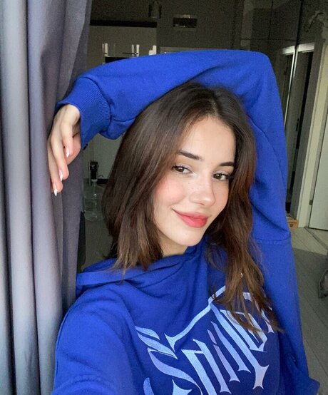 ebrarkrbkn model sexy gallery