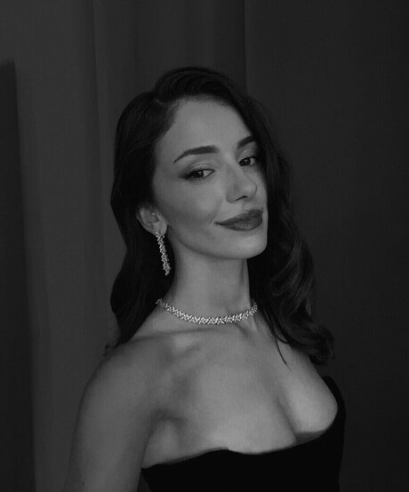 ebrarkrbkn pornstar nudes photos