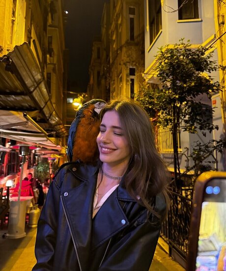 ebrarkrbkn pornographic star pic